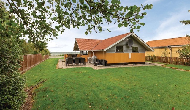 Lovely home in Bogense with WiFi