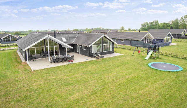 Lovely home in Bogense with kitchen