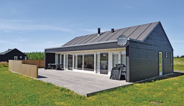 Lovely home in Brovst with sauna