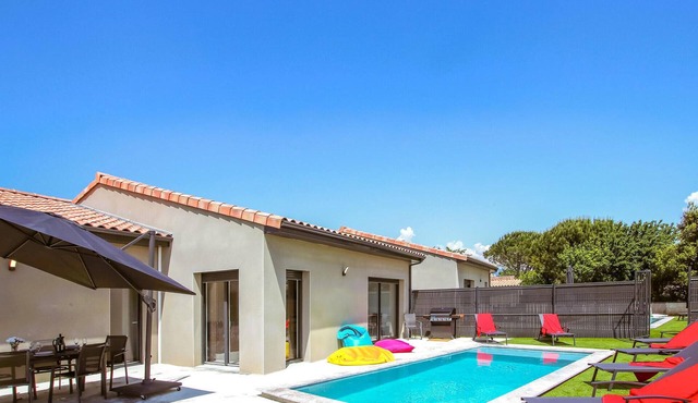 Lovely home in Cléon d'Andran