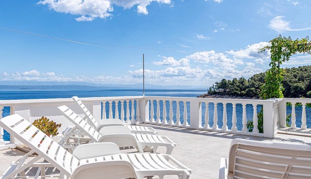 Lovely home in Crnja Luka with house sea view