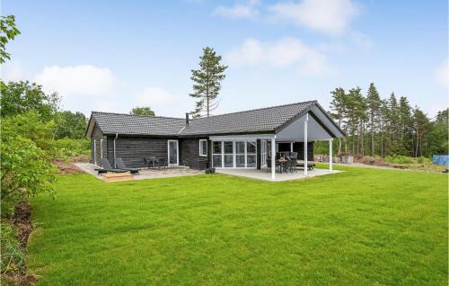 Lovely Home In Ebeltoft With Sauna