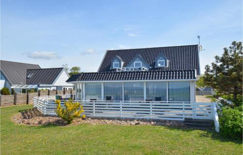 Lovely Home In Ebeltoft With Sauna