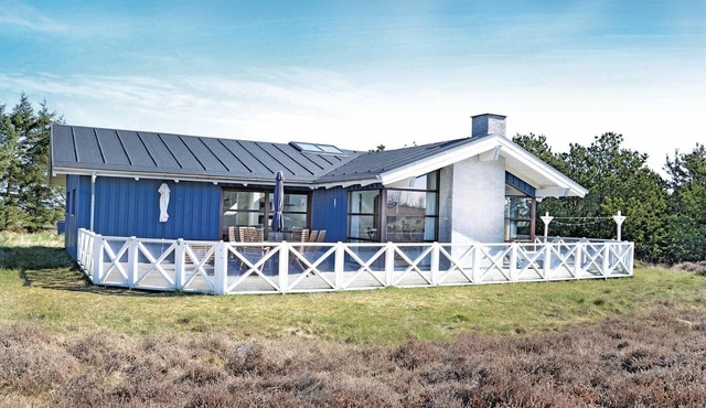 Lovely home in Fanø with sauna