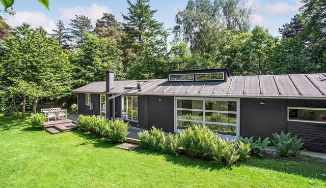 Lovely home in Fårevejle with kitchen