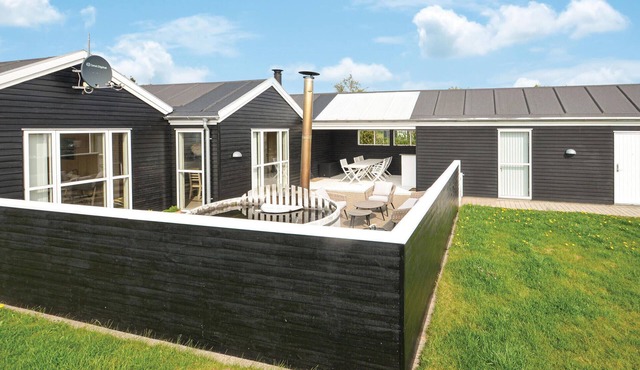 Lovely home in Fjerritslev with sauna