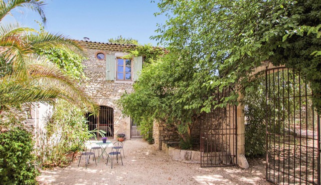 Lovely home in La Batie Rolland