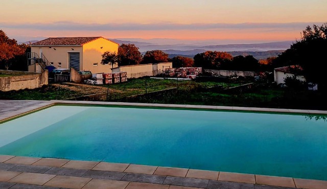 Lovely home in Mejannes le Clap