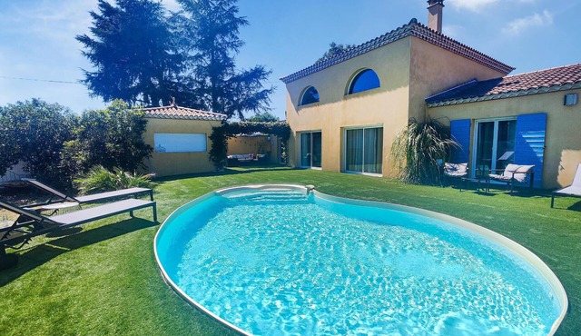 Lovely home in Usclas-d'Hérault