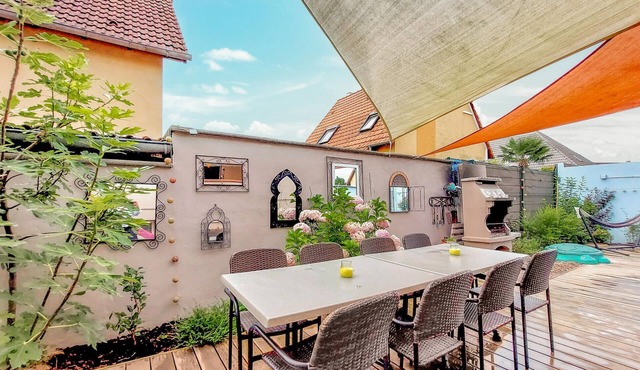 Lovely home in Geispolsheim with WiFi