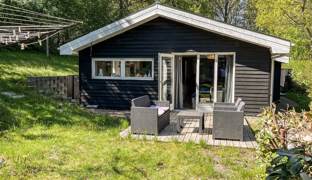 Lovely home in Gistrup with WiFi