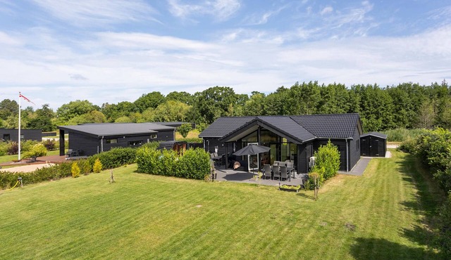 Lovely home in Glesborg with kitchen