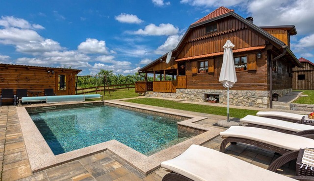 Lovely home in Gospic with sauna