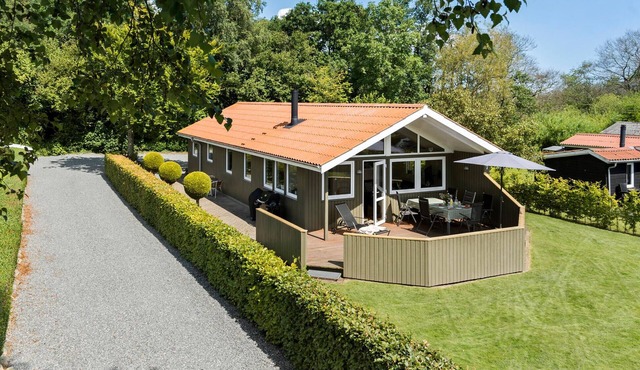 Lovely home in Haderslev with WiFi