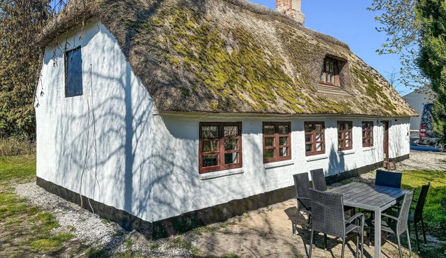 Lovely home in Haderslev with WiFi