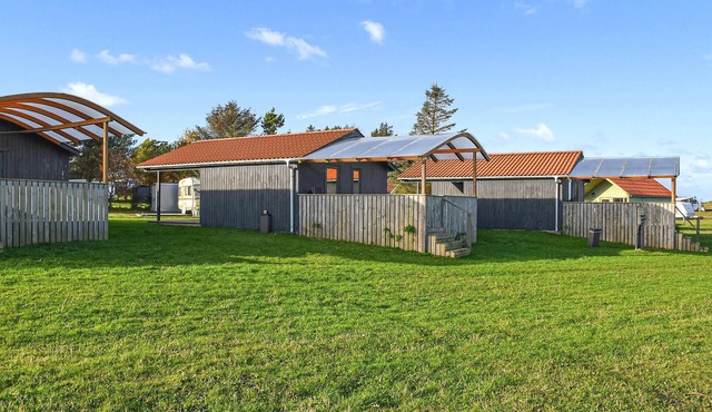 Lovely home in Hanstholm with private swimming pool, can be inside or outside