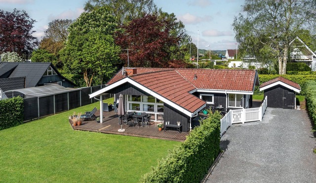 Lovely home in Hejls with sauna