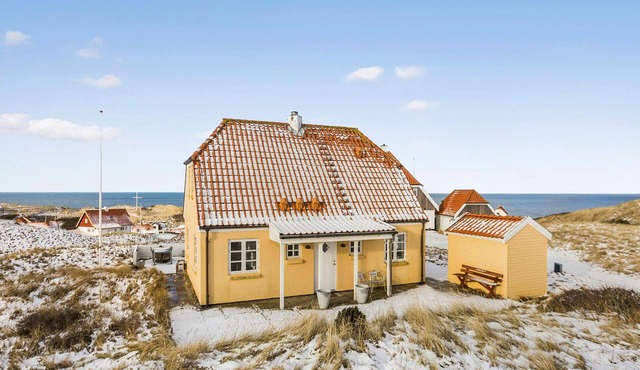 Lovely home in Hjørring with sauna