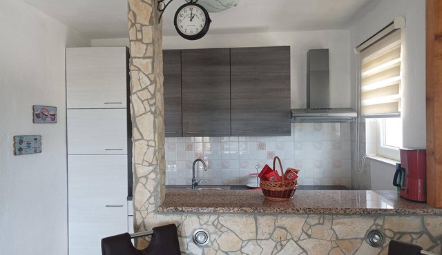 Lovely home in Kastel Stafilic with WiFi