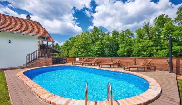 Lovely home in Hrebinec