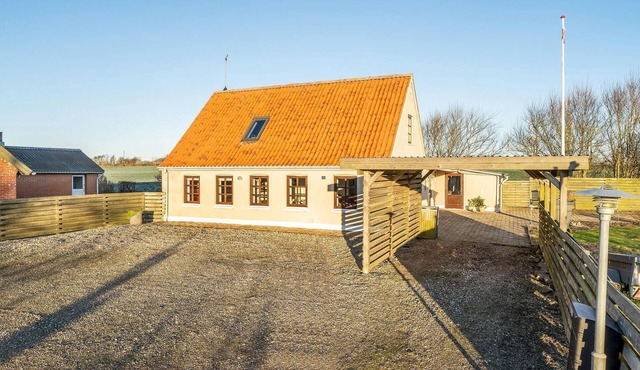 Lovely home in Hurup Thy with WiFi