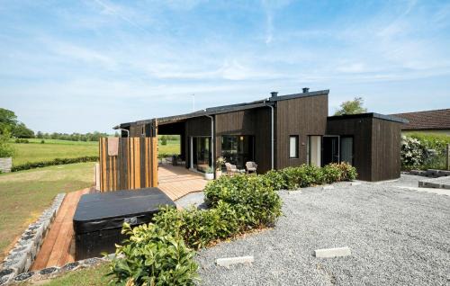 Lovely Home In Kerteminde With Wifi