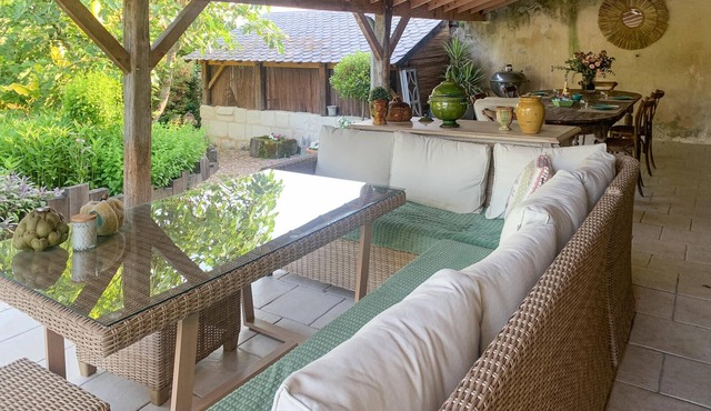 Lovely home in Loches with WiFi