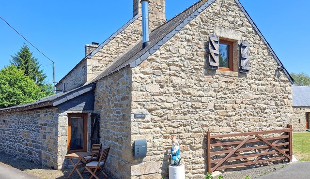 Lovely home in Louargat with WiFi