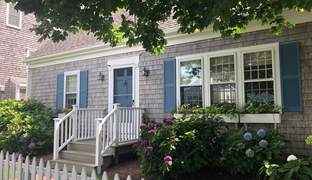 Lovely Home in Naushop