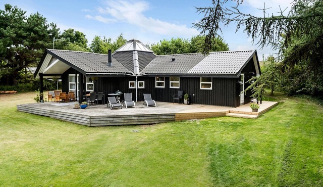 Lovely home in Nykøbing Sj with WiFi