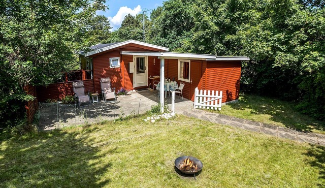 Lovely home in Nykøbing Sj with kitchen