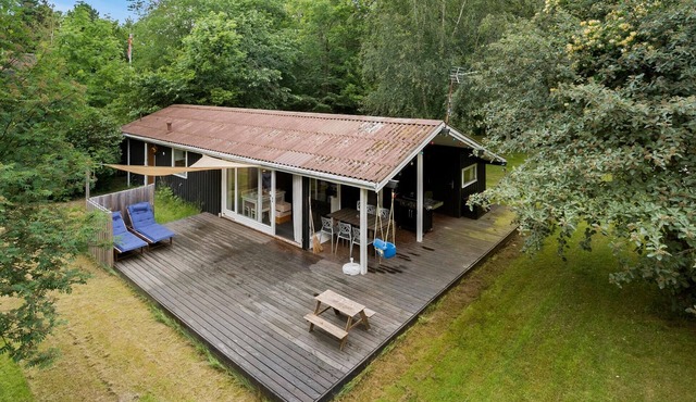 Lovely home in Nykøbing Sj with WiFi