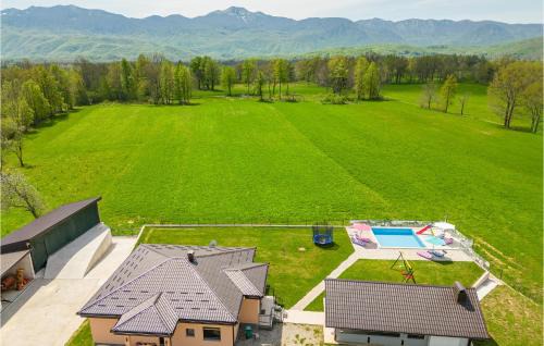 Lovely Home In Ornice