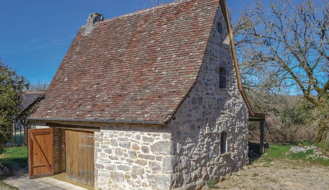 Lovely home in Padirac with WiFi