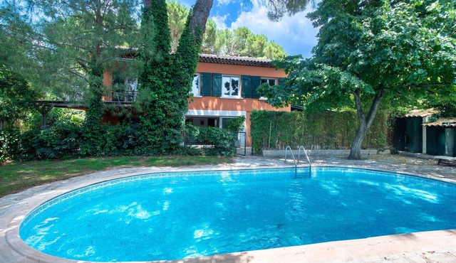 Lovely home in Pertuis