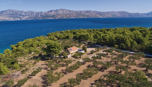 Lovely home in Postira with house sea view