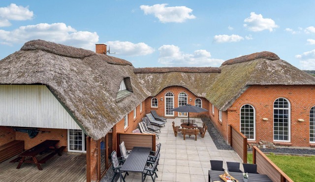 Lovely home in Rømø with sauna