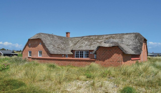 Lovely home in Ringkøbing with sauna