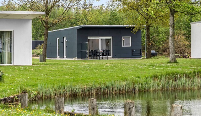 Lovely home in Ringkøbing with kitchen