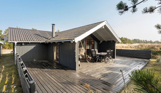 Lovely home in Ringkøbing with sauna