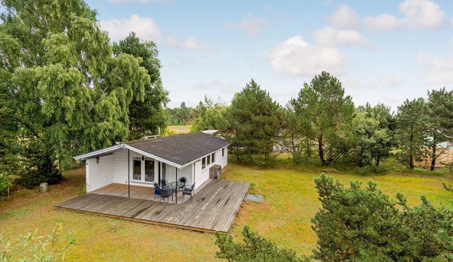 Lovely home in Rødby with WiFi
