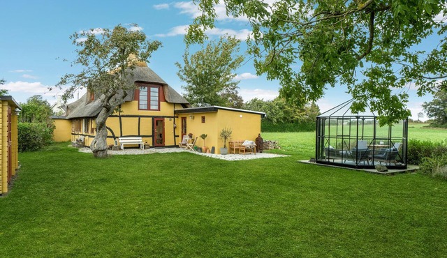 Lovely home in Rudkøbing with WiFi