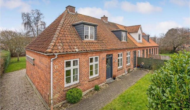Lovely Home In Sønderborg With Kitchen