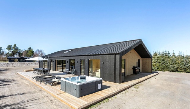 Lovely home in Sæby with sauna