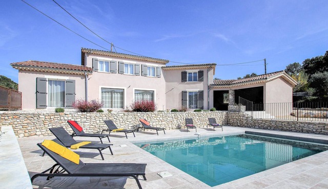 Lovely home in Saint-Thomé