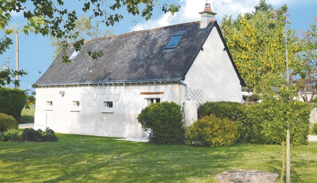 Lovely home in Saumur with WiFi