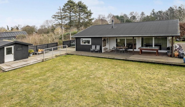 Lovely home in Sejerø with WiFi
