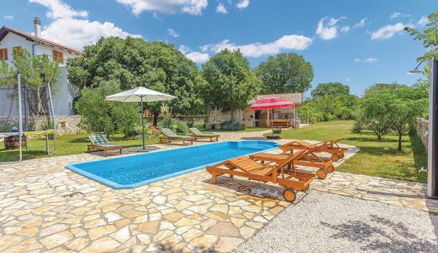 Lovely home in Sibenik