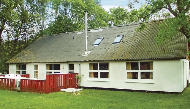 Lovely home in Sindal with sauna