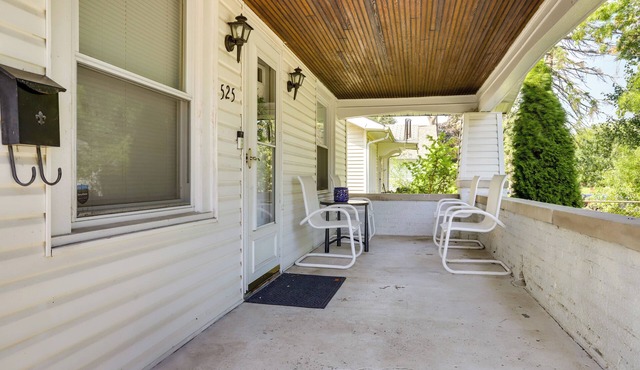 Lovely Home in South Bend: Walk to Notre Dame!